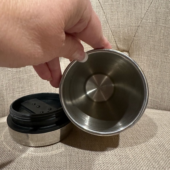 Super Bee travel mug NWOT - Picture 4 of 5